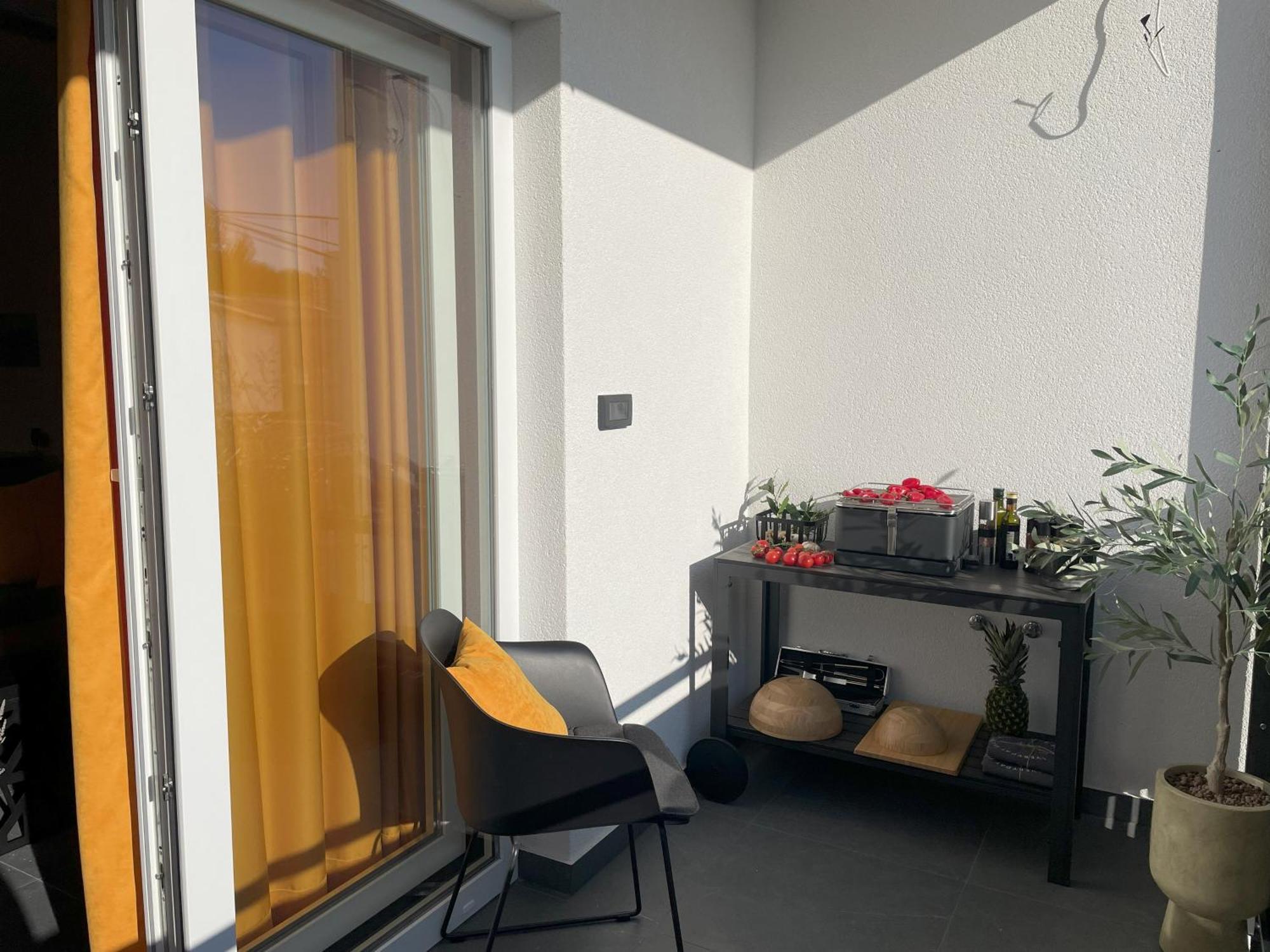 Valkane Beach Apartments Pula Exterior photo